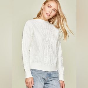 Andree By Unit Cable Knit Ivory Sweater size Small